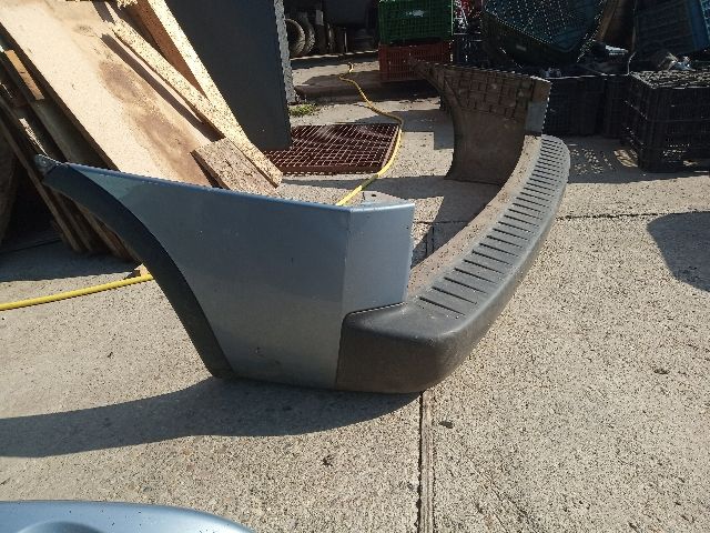 bontott OPEL COMBO Hátsó Lökhárító (Üresen)