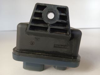 bontott OPEL COMBO Izzító Relé