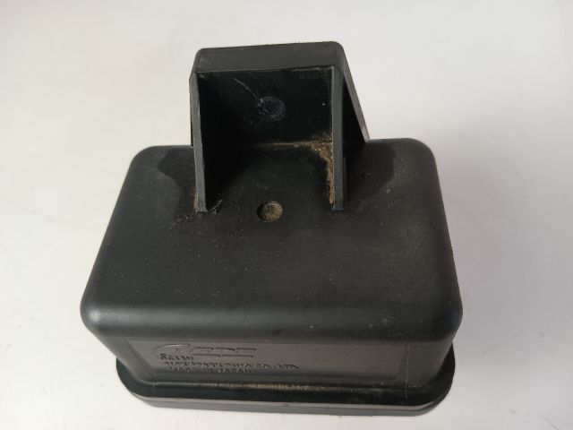 bontott OPEL COMBO Izzító Relé