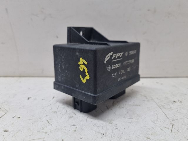 bontott OPEL COMBO Izzító Relé