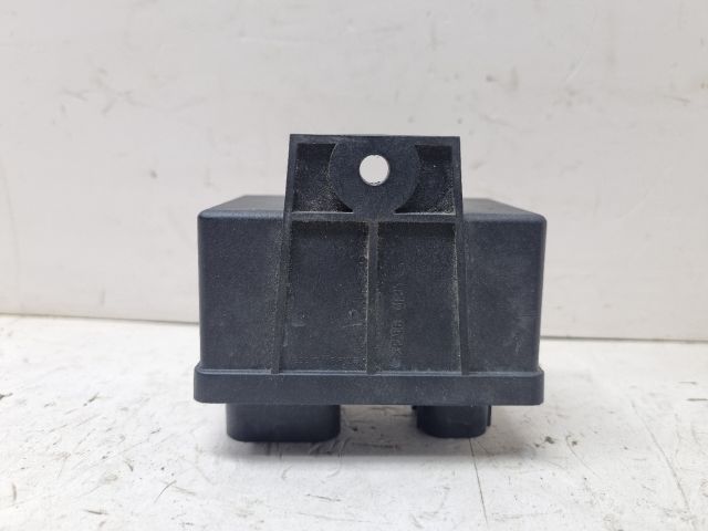 bontott OPEL COMBO Izzító Relé