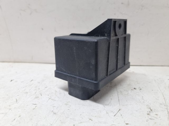 bontott OPEL COMBO Izzító Relé