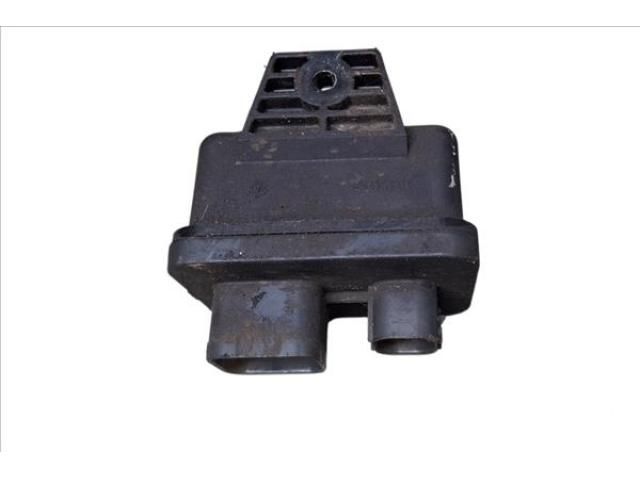 bontott OPEL COMBO Izzító Relé