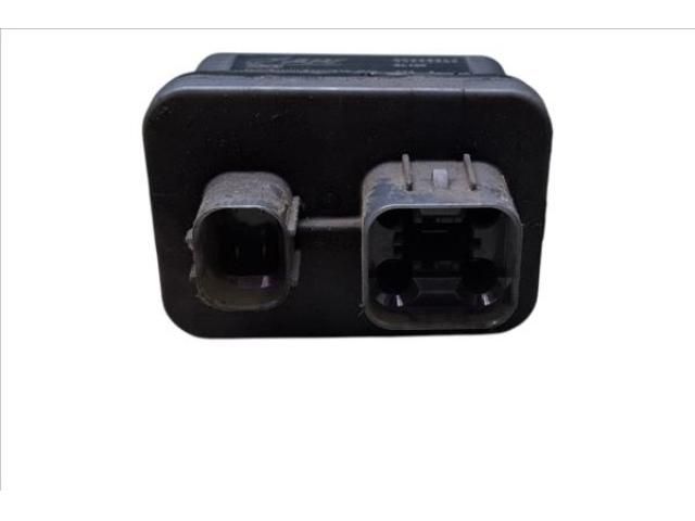 bontott OPEL COMBO Izzító Relé