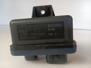 bontott OPEL COMBO Izzító Relé