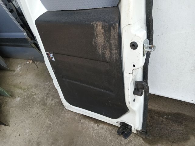 bontott OPEL COMBO Jobb Csomagtérajtó (Részeivel)