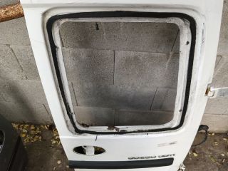 bontott OPEL COMBO Jobb Csomagtérajtó (Részeivel)