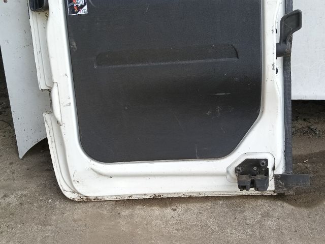 bontott OPEL COMBO Jobb Csomagtérajtó (Részeivel)