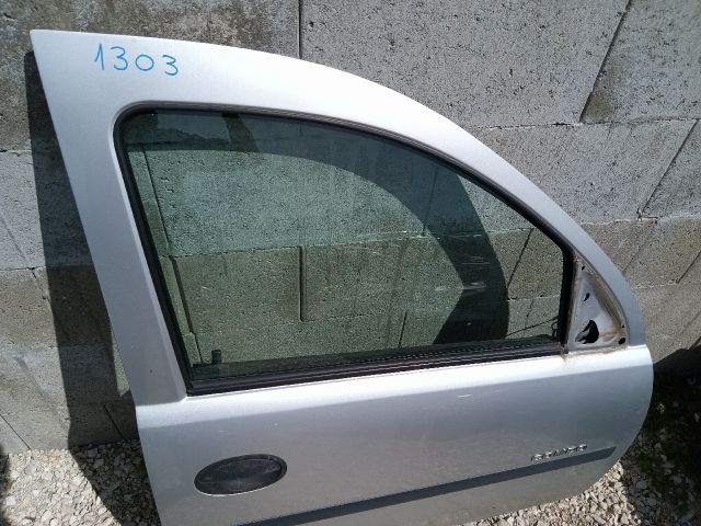 bontott OPEL COMBO Jobb első Ajtó (Részeivel)