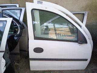 bontott OPEL COMBO Jobb első Ajtó (Részeivel)