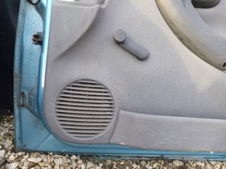 bontott OPEL COMBO Jobb első Ajtó (Részeivel)