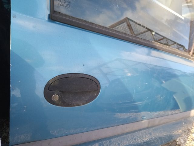 bontott OPEL COMBO Jobb első Ajtó (Részeivel)