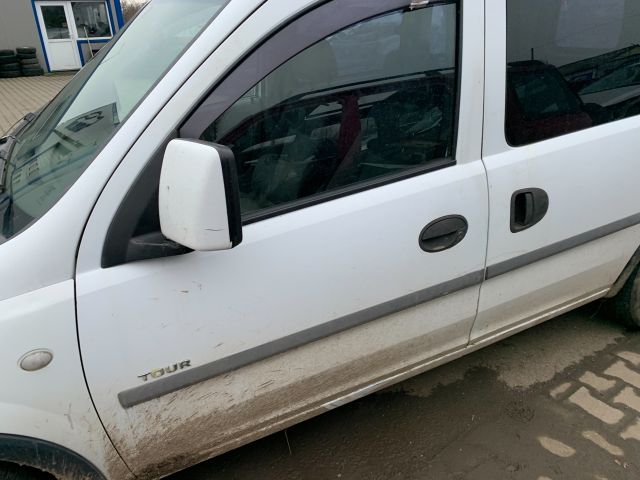 bontott OPEL COMBO Jobb első Ajtó (Részeivel)