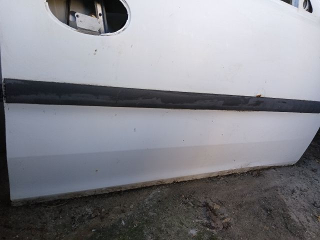 bontott OPEL COMBO Jobb első Ajtó (Részeivel)