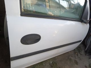bontott OPEL COMBO Jobb első Ajtó (Részeivel)