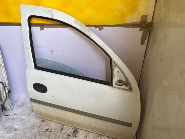 bontott OPEL COMBO Jobb első Ajtó (Üres lemez)