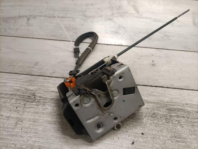 bontott OPEL COMBO Jobb első Ajtózár