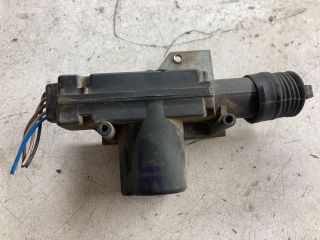 bontott OPEL COMBO Jobb első Központizár Motor