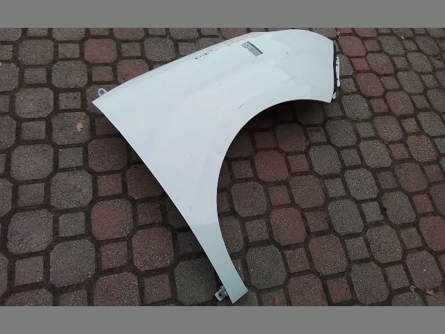 bontott OPEL COMBO Jobb első Sárvédő