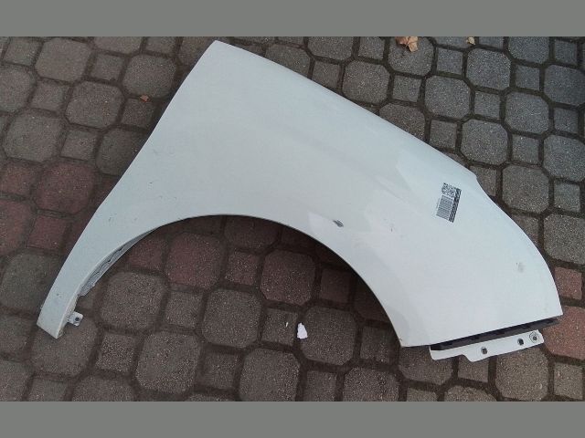 bontott OPEL COMBO Jobb első Sárvédő