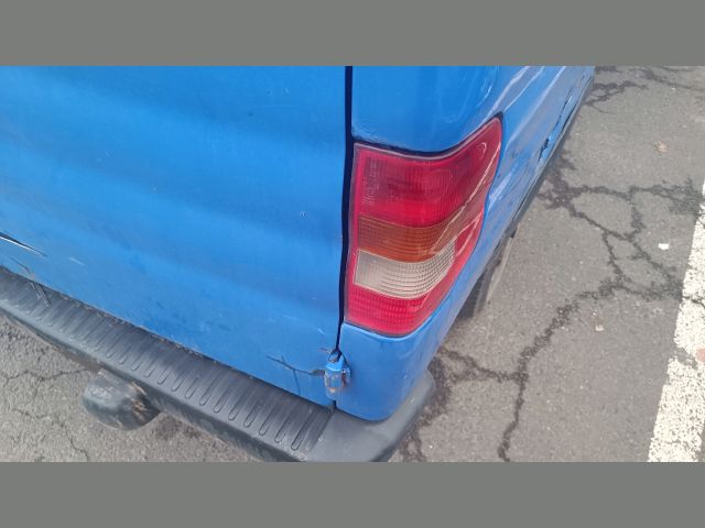 bontott OPEL COMBO Jobb első Sárvédő