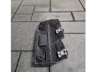 bontott OPEL COMBO Jobb Fényszóró Tartó