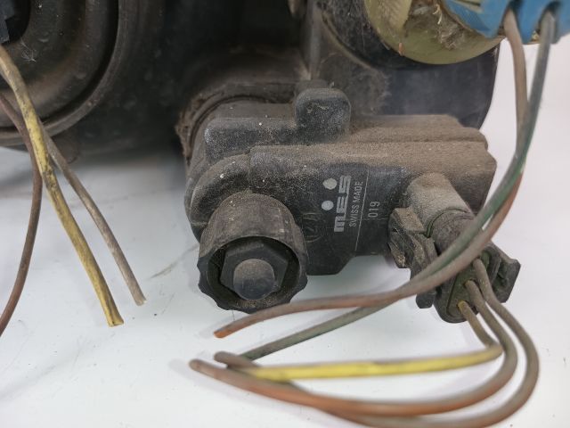 bontott OPEL COMBO Jobb Fényszóró