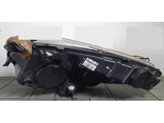 bontott OPEL COMBO Jobb Fényszóró