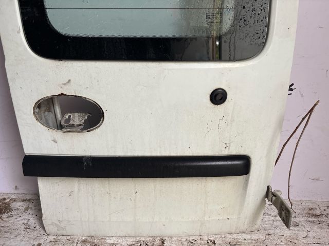 bontott OPEL COMBO Jobb hátsó Ajtó (Üres lemez)
