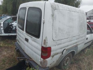 bontott OPEL COMBO Jobb hátsó Sárvédő