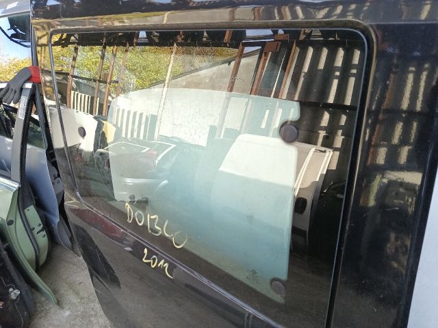 bontott OPEL COMBO Jobb Tolóajtó (Részeivel)