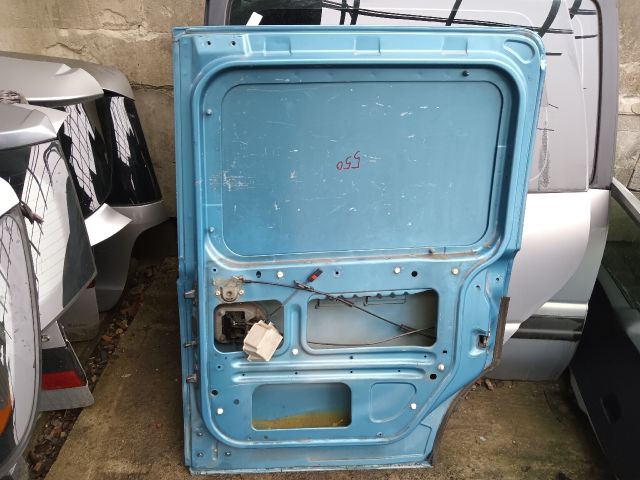 bontott OPEL COMBO Jobb Tolóajtó (Részeivel)