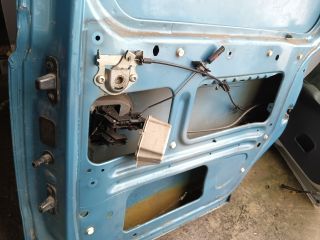 bontott OPEL COMBO Jobb Tolóajtó (Részeivel)