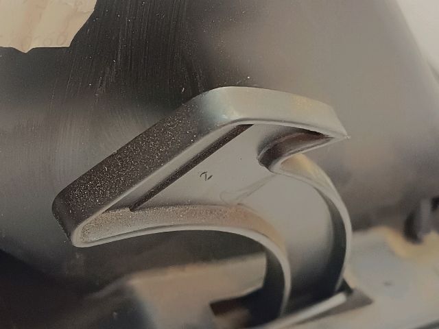 bontott OPEL COMBO Kesztyűtartó