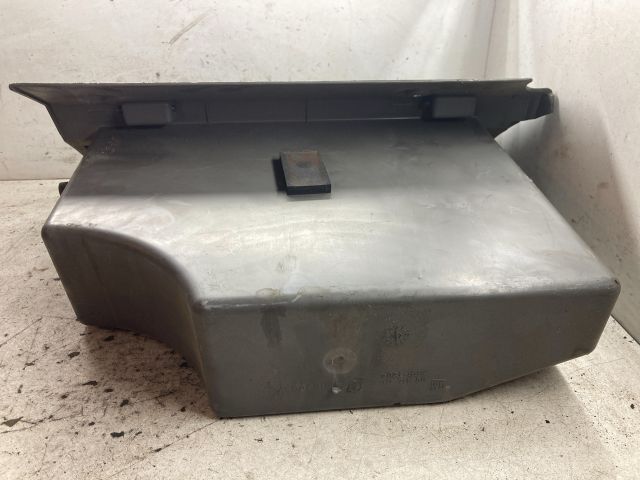 bontott OPEL COMBO Kesztyűtartó