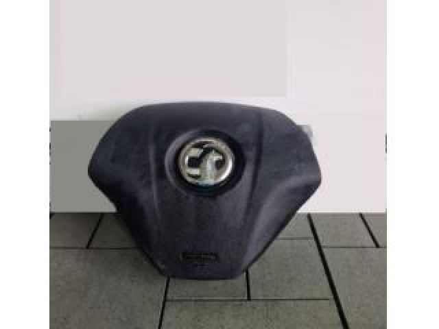 bontott OPEL COMBO Kormánylégzsák