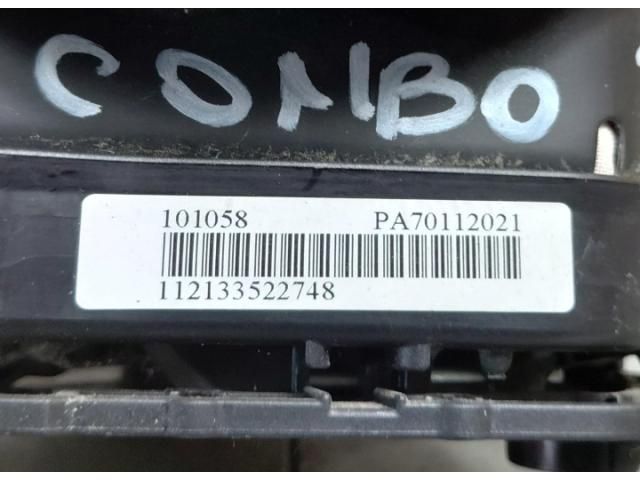 bontott OPEL COMBO Kormánylégzsák