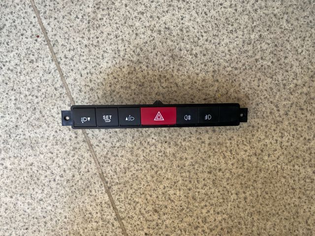 bontott OPEL COMBO Középkonzol Vezérlő Panel