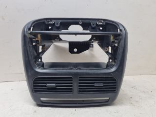 bontott OPEL COMBO Középső Szellőző