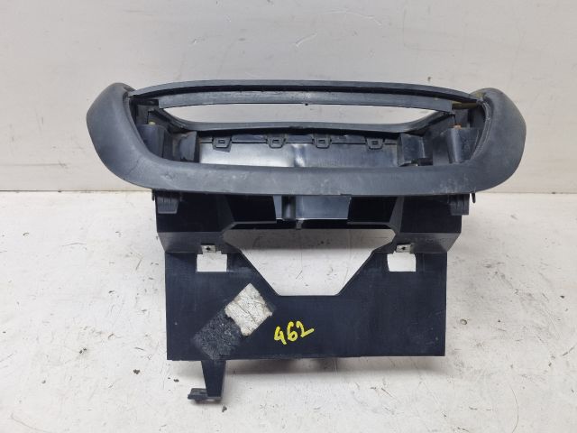 bontott OPEL COMBO Középső Szellőző