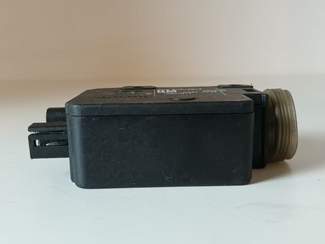 bontott OPEL COMBO Központizár Motor Csomagtérajtó