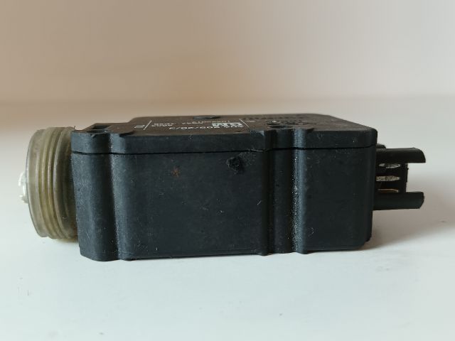 bontott OPEL COMBO Központizár Motor Csomagtérajtó