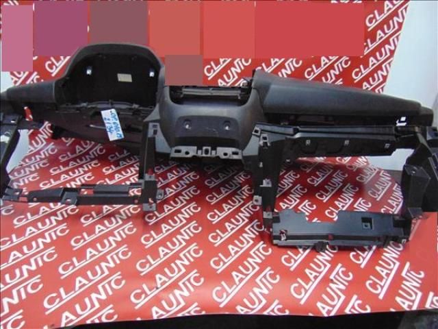 bontott OPEL COMBO Műszerfal Héj