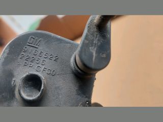 bontott OPEL COMBO Tankajtó