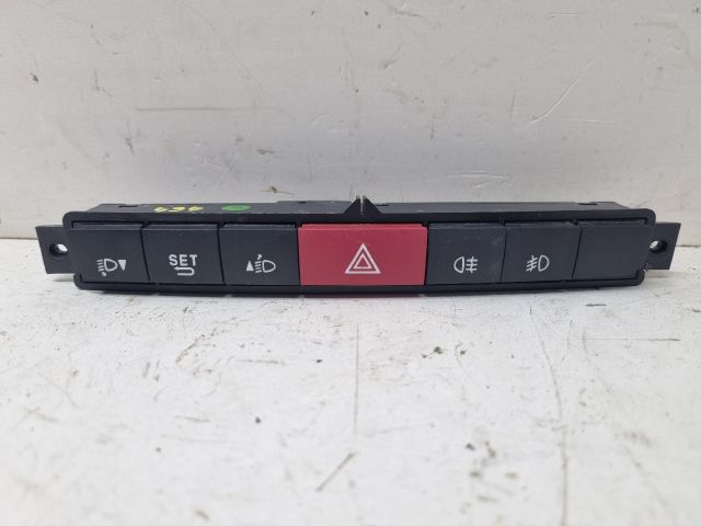 bontott OPEL COMBO Vészvillogó Kapcsoló