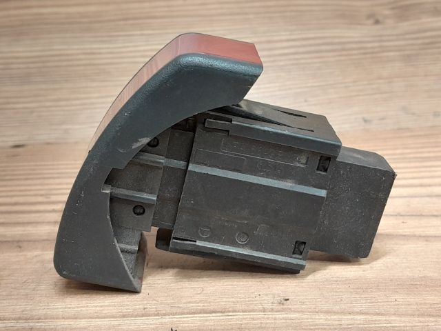 bontott OPEL COMBO Vészvillogó Kapcsoló