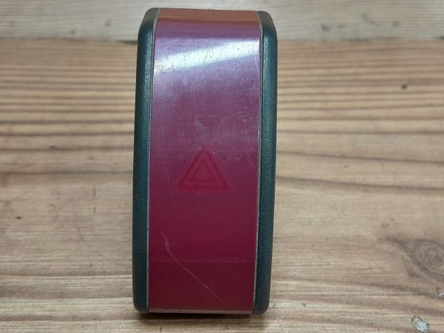 bontott OPEL COMBO Vészvillogó Kapcsoló