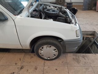 bontott OPEL CORSA A Központi Injektor