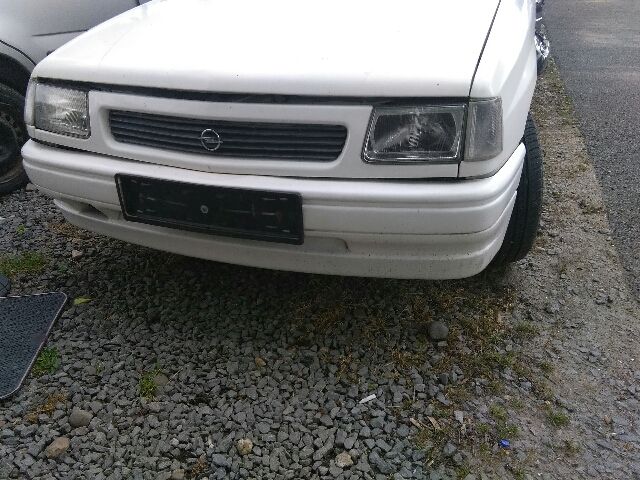 bontott OPEL CORSA A Bal első Lengőkar