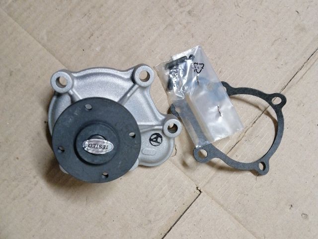 bontott OPEL CORSA A Vízpumpa